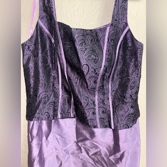 Cachet Purple Satin Dress - Picture 2 of 5